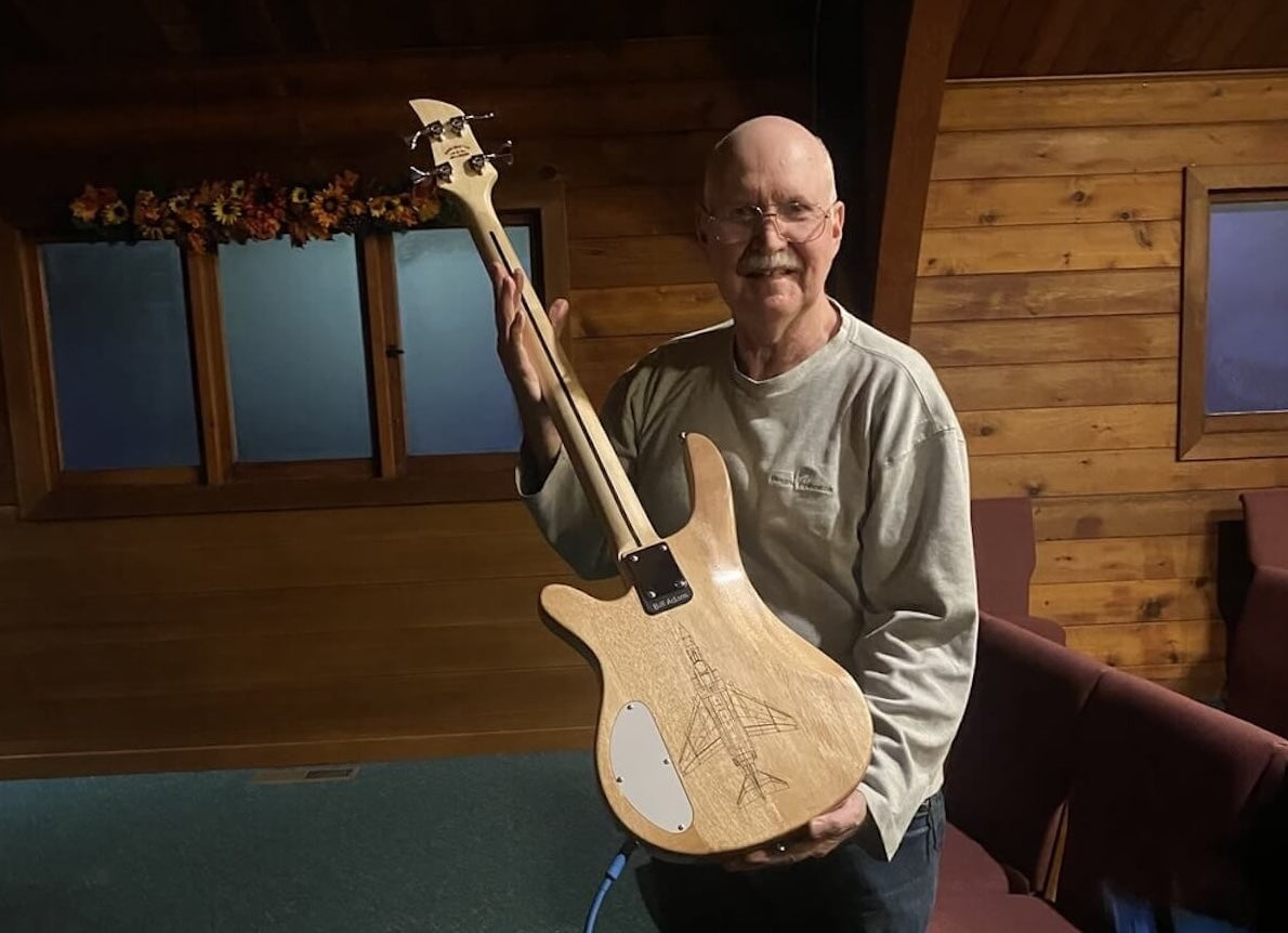Bill’s Bass: A Custom Build Honoring a Friend