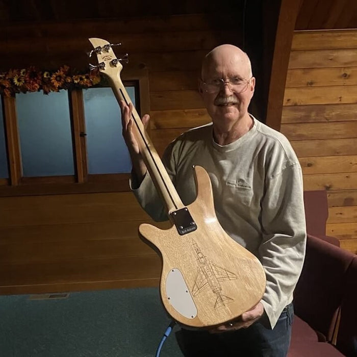 Bill’s Bass: A Custom Build Honoring a Friend